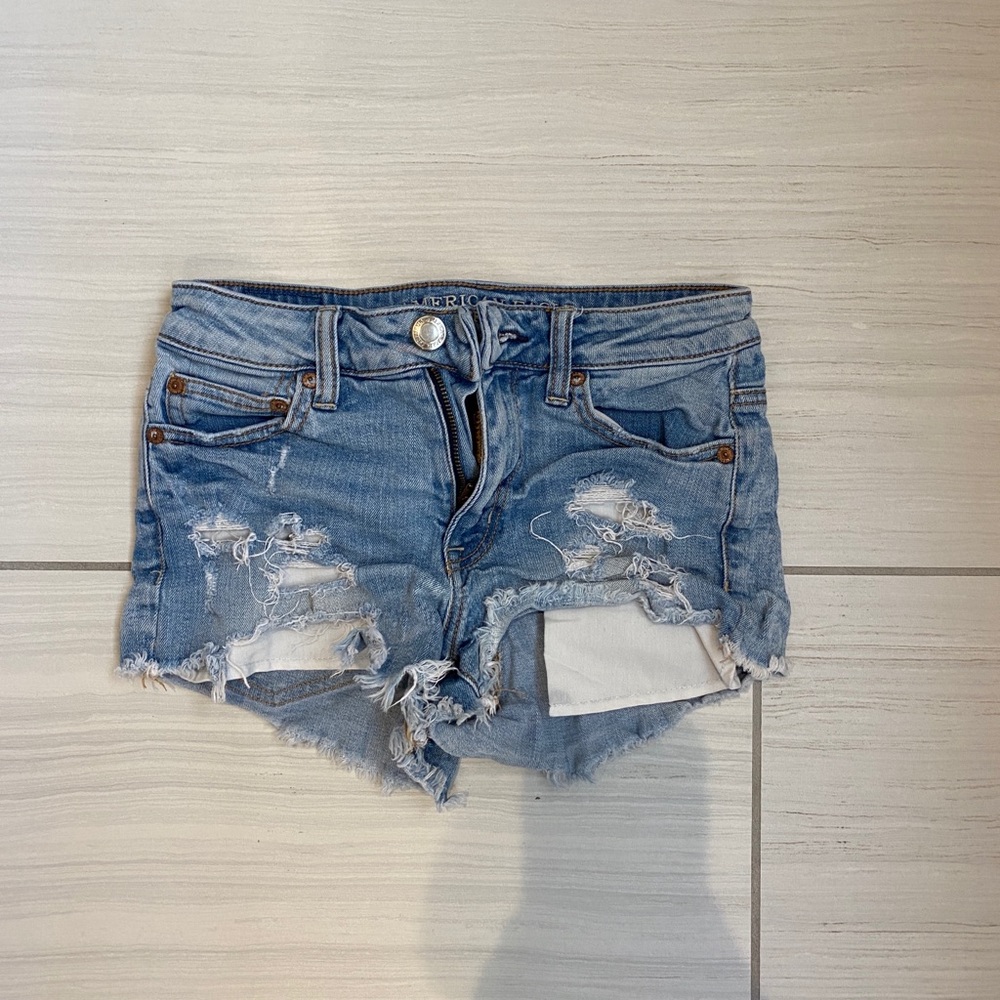 American eagle ripped jean shorts Size 0